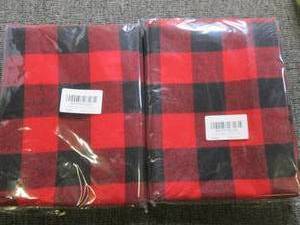 2 new 14x72 table runners ...