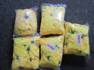5 new packages of faux floral ...