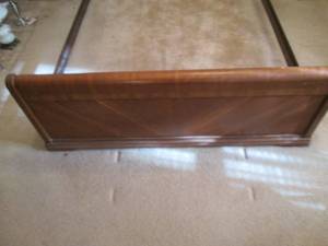 Antique full size bed