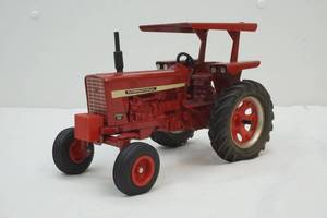 lot 24 image: International tractor