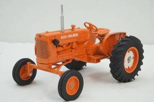 lot 35 image: Allis Chalmers