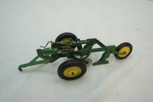 lot 74 image: John Deere plow