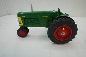 lot 76 image: Oliver tractor