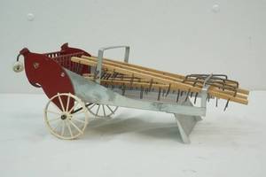 lot 85 image: Mc Cormick Deering hay loader