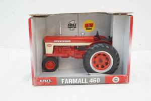 lot 88 image: Case IH Farmall tractor