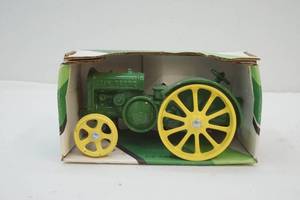 lot 152 image: John Deere model D