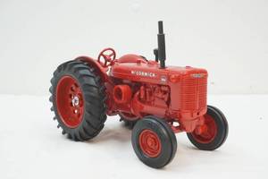 lot 170 image: Mc Cormack WD 9 tractor