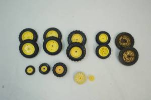 lot 200 image: Toy Tractor parts