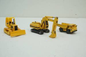 lot 205 image: Construction vehicles