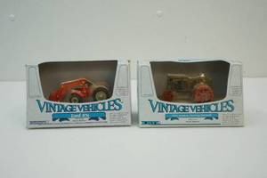 lot 219 image: Ertl vintage replica vehicles
