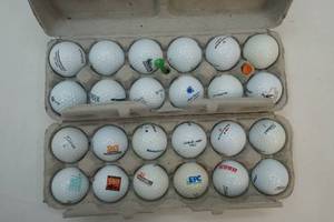 lot 286 image: Golf balls