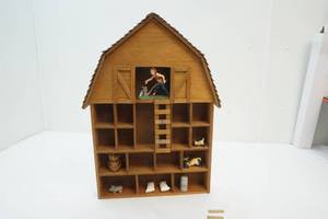 lot 313 image: Shadow box with collectibles