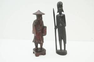 lot 314 image: Vintage statues