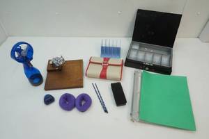 lot 322 image: Cash drawer box