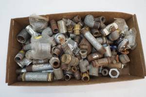 lot 349 image: Pipe fittings