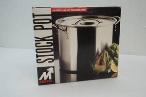 lot 379 image: Stock Pot