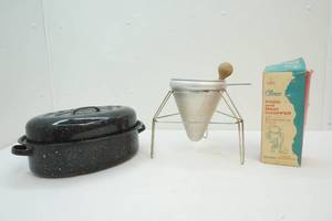 lot 381 image: Roaster