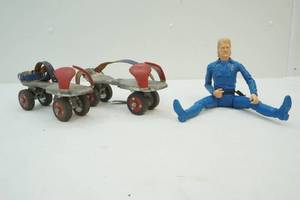 lot 405 image: Vintage roller skates