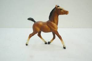 lot 412 image: Breyer Horse