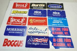 lot 419 image: Dealer Plates