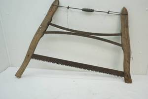 lot 425 image: vintage saw