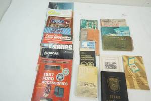 lot 435 image: Vintage ford performance books