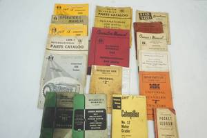 lot 436 image: Vintage owners manuals, operator manual