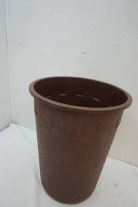 lot 453 image: Waste basket