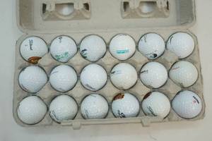lot 465 image: Golf balls