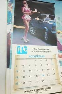 lot 475 image: Vintage wall calendars