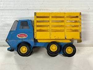 lot 52 image: Vintage Tonka Pressed Steel Stake Truck
