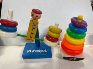 lot 107 image: Playskool Scale & Fisher Price Rack a Stack