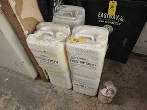 lot 52 image: (6) 5 Gallon Jugs Easiway Easistrip...