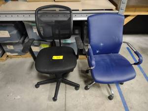 lot 125 image: (2) Task Chairs...