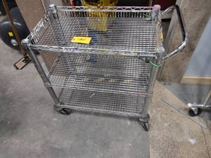 lot 150 image: Wire Cart, 30x18...
