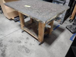 lot 87 image: Rolling Workbench, 42x32...