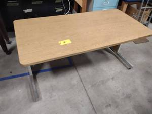 lot 91 image: Office Table, 60x30...