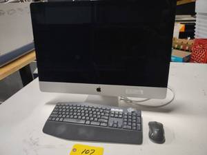 lot 107 image: iMac 27 Computer, 2.66ghz, Core i5...