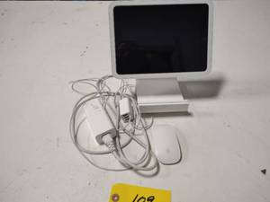 lot 109 image: Apple iPad with Square Card Reader