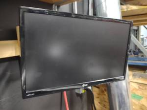 lot 103 image: LG 27 Monitor with Wall Mount Brac...
