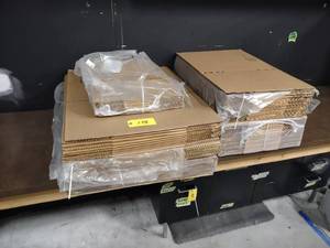 lot 175 image: Assorted Boxes 20x14x12, 18x12x8, &...