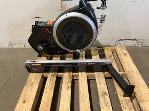 lot 87 image: Fitness Reality 4000MR Magnetic Rower Rowing Machine with 15 Workout Programs
