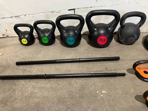 lot 90 image: Lot of Fitness Weights