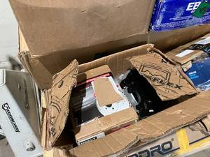 lot 136 image: Wholesale Pallet of Vehicle Parts - Brakes, Accessories, Shocks, etc...