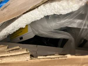 lot 145 image: Wholesale Pallet of Air Conditioners