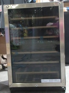 lot 15 image: Frigidaire - 38-Bottle Wine Cooler - Stainless steel