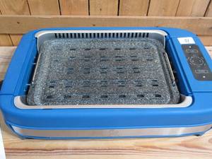 lot 10 image: Paula Deen 1500W GranIT Smoke Reducing Ceramic Tabletop Indoor Grill wFan  Savannah BlueAqua