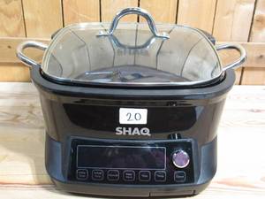 lot 20 image: SHAQ 1300W 18-in-1 Smart IQ Induction Cooking Station w Pan & Lid  Black