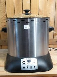 lot 13 image: Cooks Companion 18 lb Stainless Steel Vertical Roaster  Silver