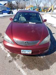 lot 7 image: 2002 Toyota SE Camry